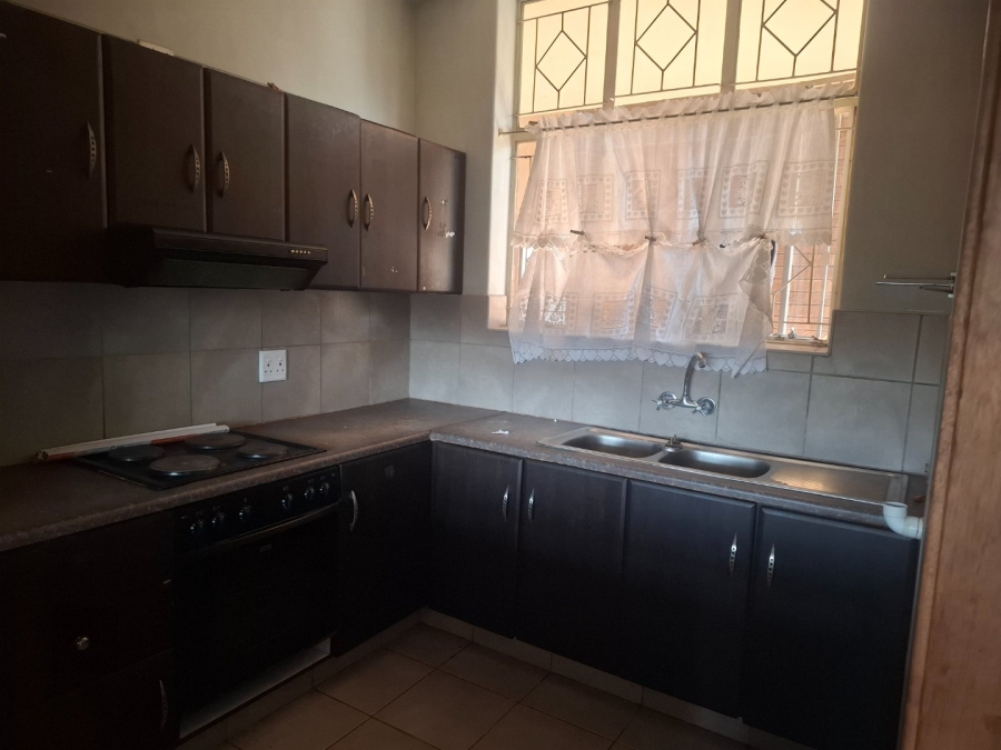 2 Bedroom Property for Sale in Kroonstad Central Free State